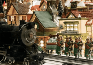 HOLIDAY TRAINS OPEN