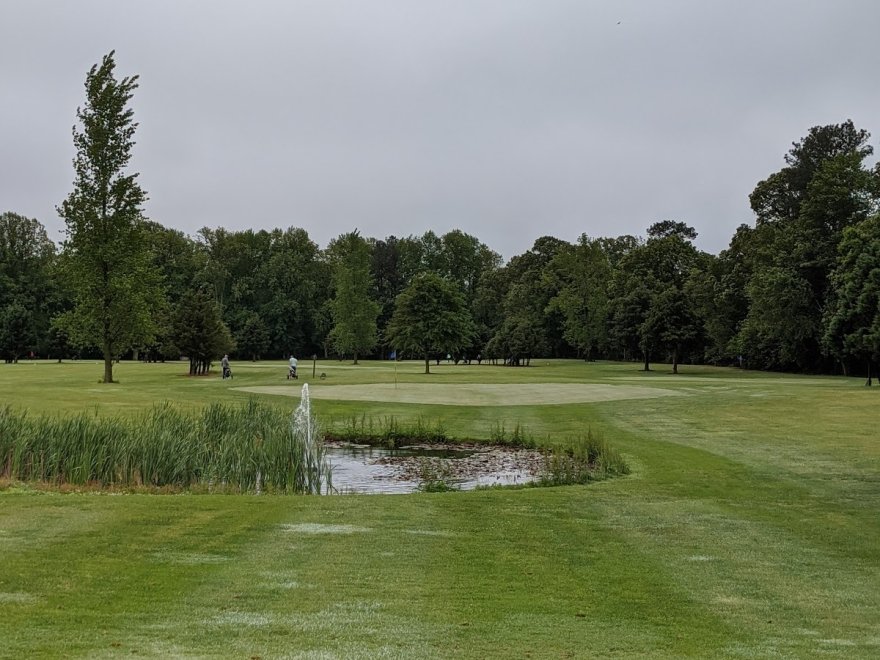 Stenger's Shamrock Farms Par 3
