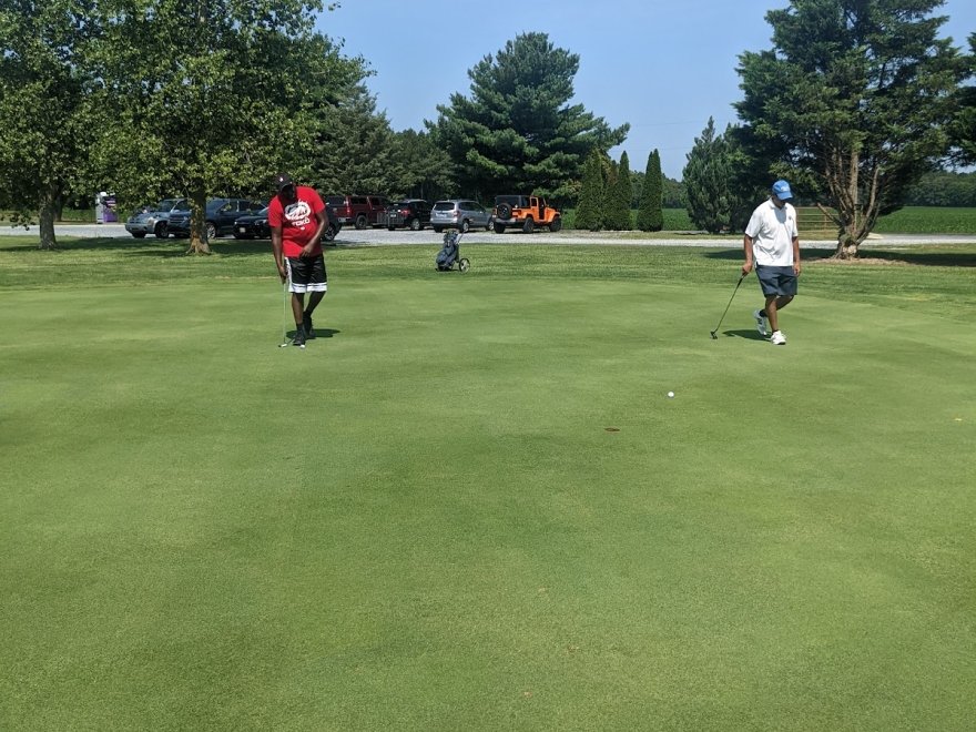 Stenger's Shamrock Farms Par 3