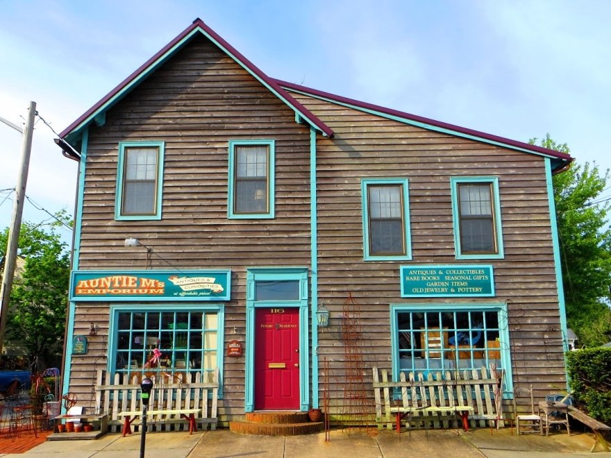 Auntie M's Emporium