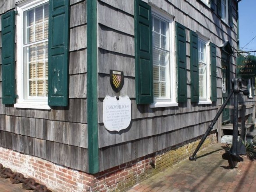Cannonball House