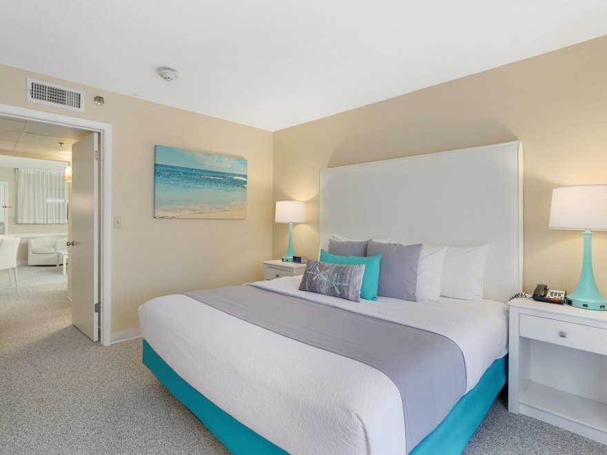Brighton Suites Hotel