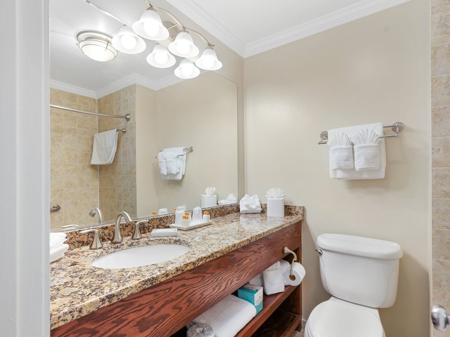 Brighton Suites Hotel
